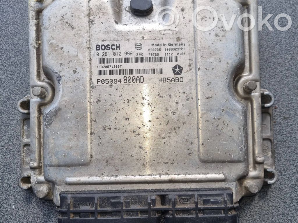 Chrysler Voyager Engine control unit/module 