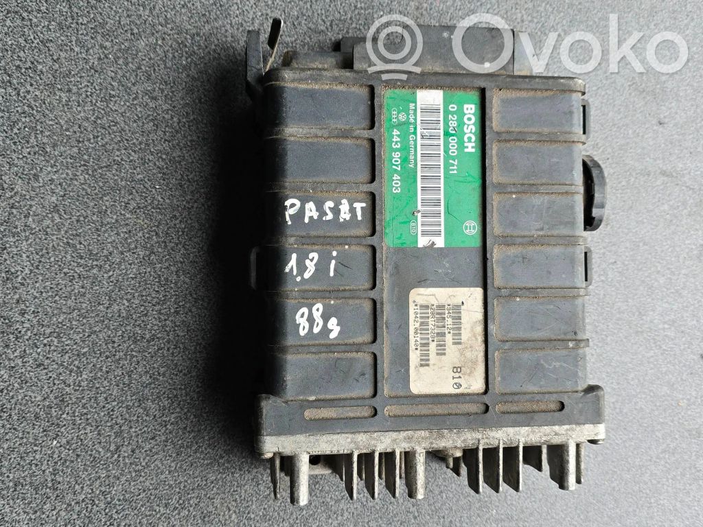 Volkswagen PASSAT B3 Engine control unit/module 