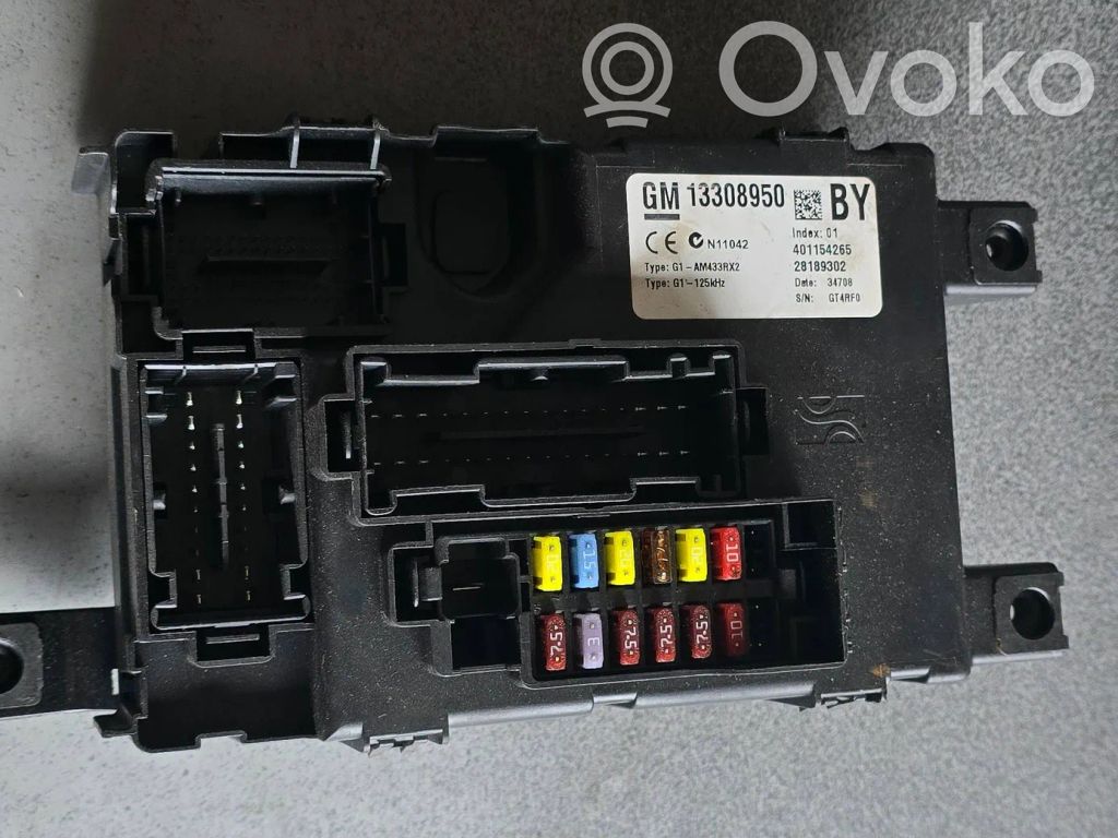 Opel Corsa D Sulakemoduuli 