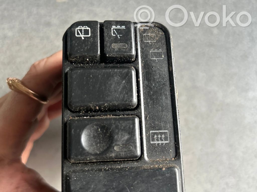 Chrysler Voyager Windscreen/window heater switch 