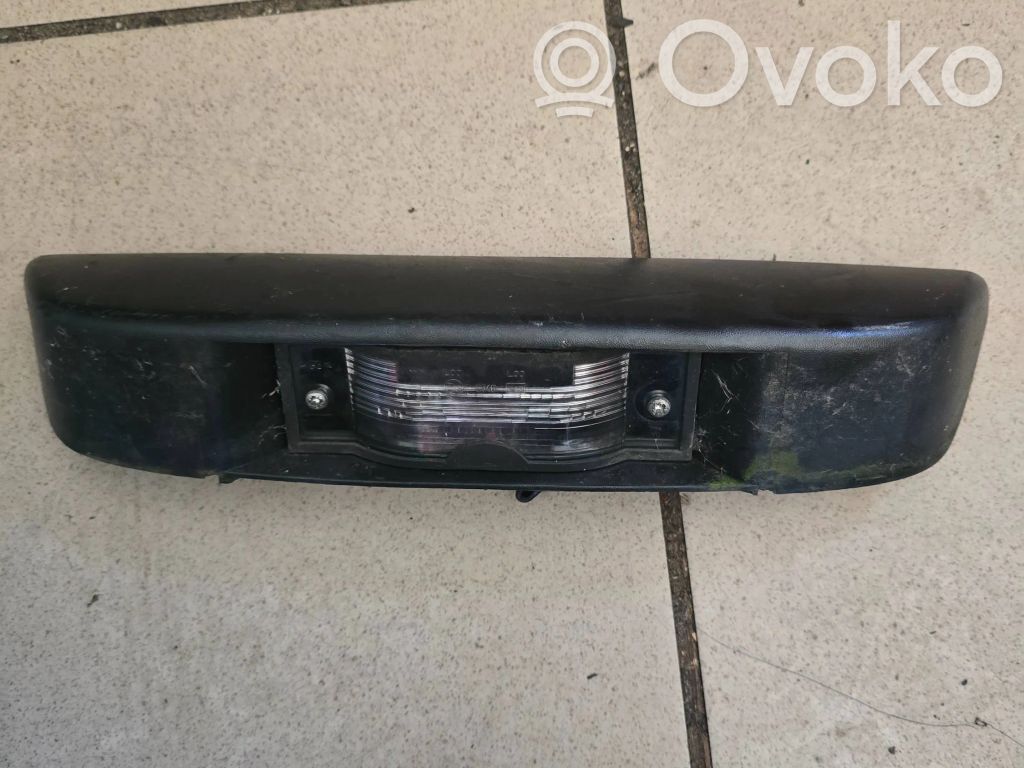 Renault Trafic II (X83) Éclairage de plaque d'immatriculation 