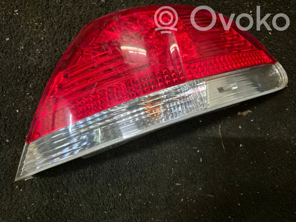 BMW 7 E65 E66 Lampa tylna 