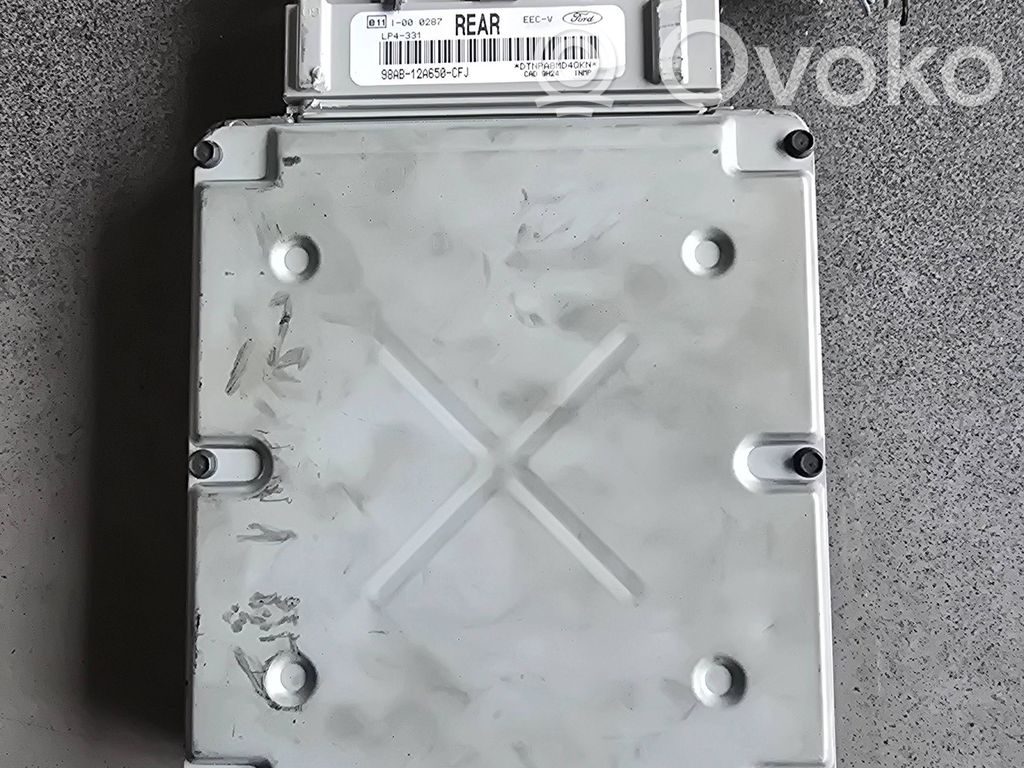 Ford Focus Engine control unit/module 