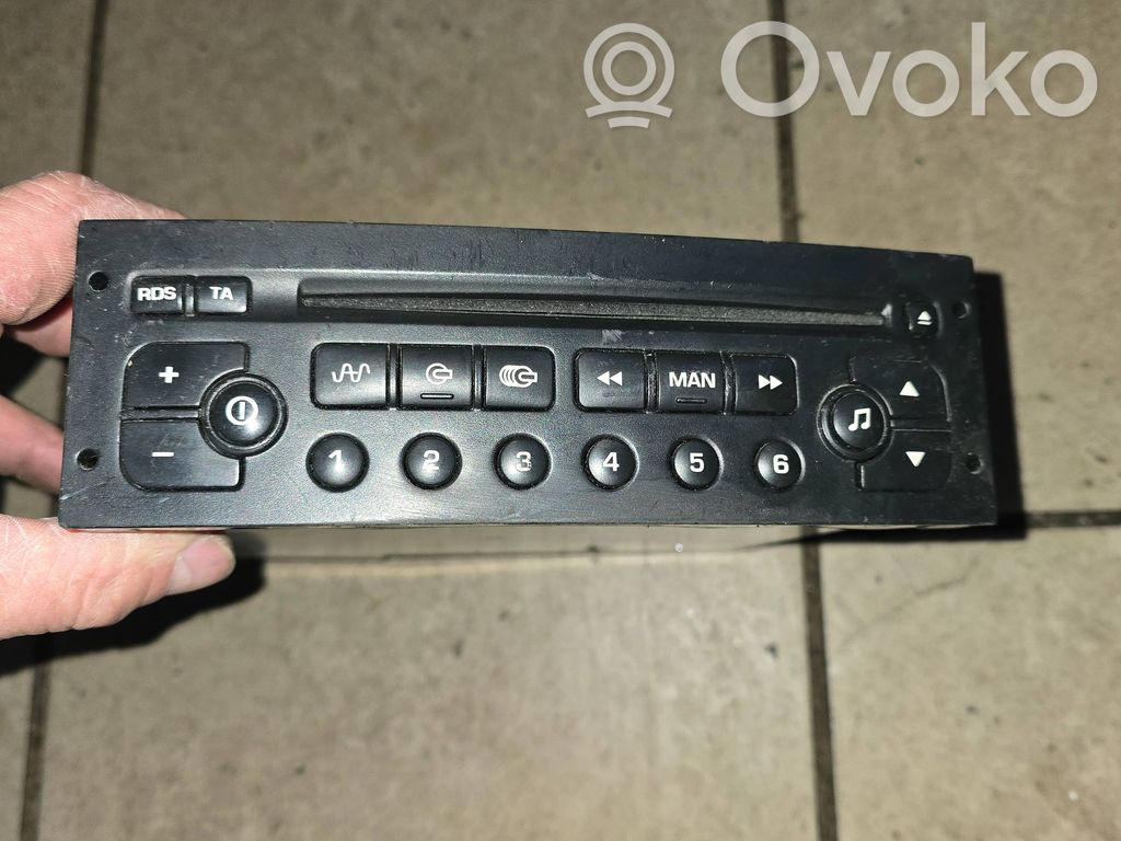 Citroen Berlingo Panel / Radioodtwarzacz CD/DVD/GPS 