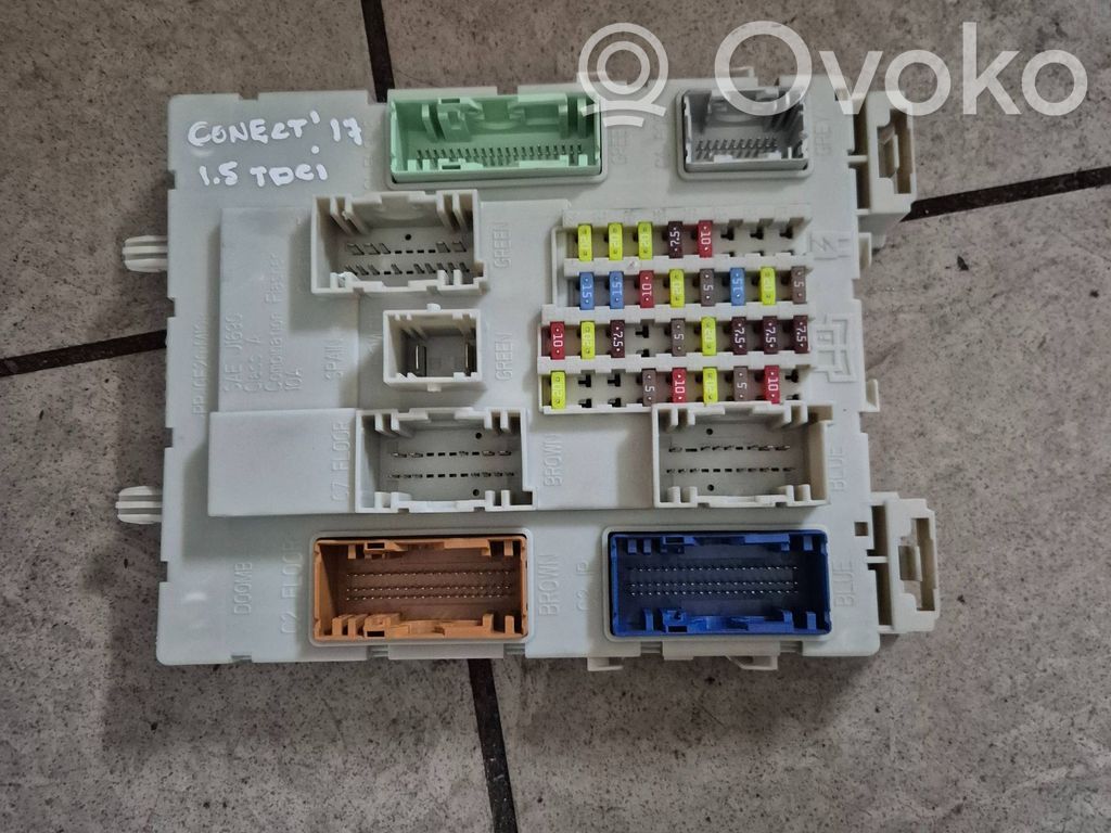 Ford Transit -  Tourneo Connect Unidad de control del BSM 