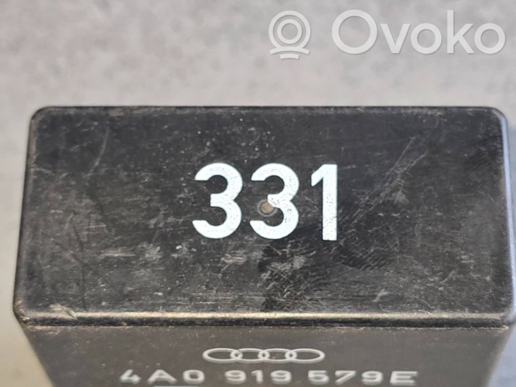 Audi A6 S6 C4 4A Muu rele 