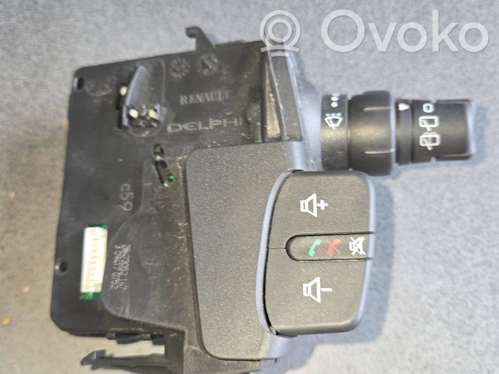 Renault Kangoo II Wiper control stalk 