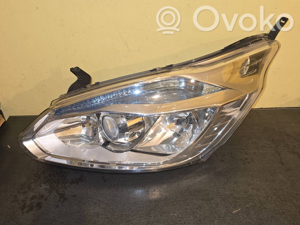Ford Transit Custom Headlight/headlamp 