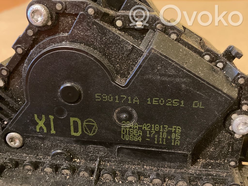 Ford Mondeo Mk III Zamek drzwi przednich 