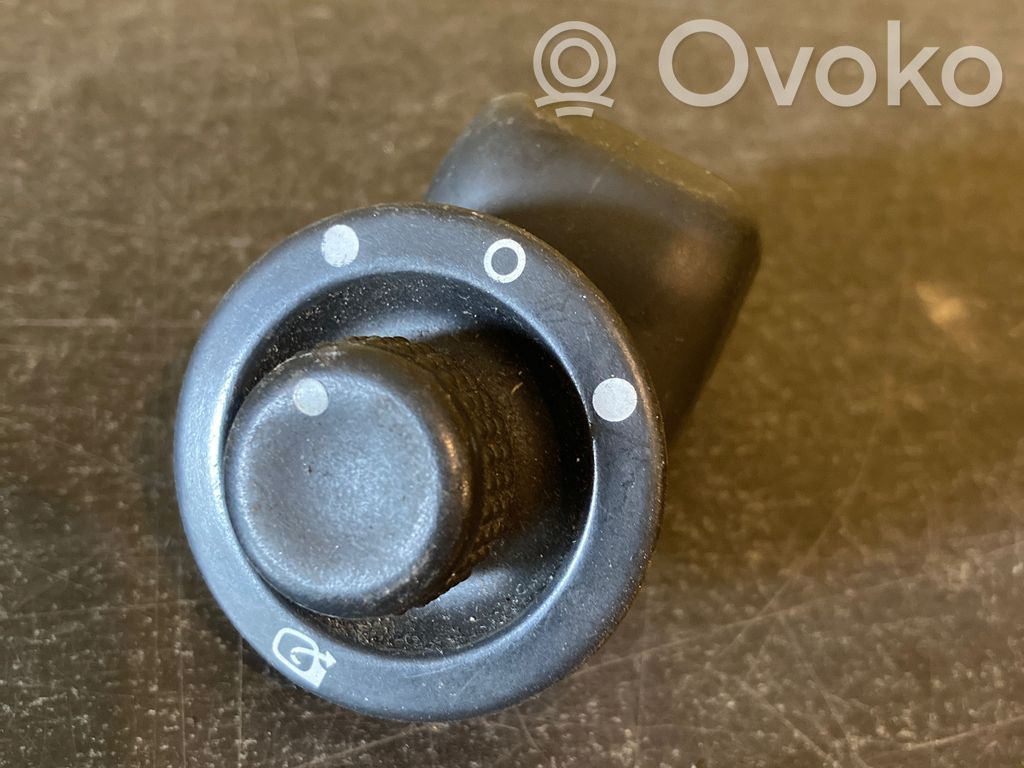 Renault Laguna II Wing mirror switch 