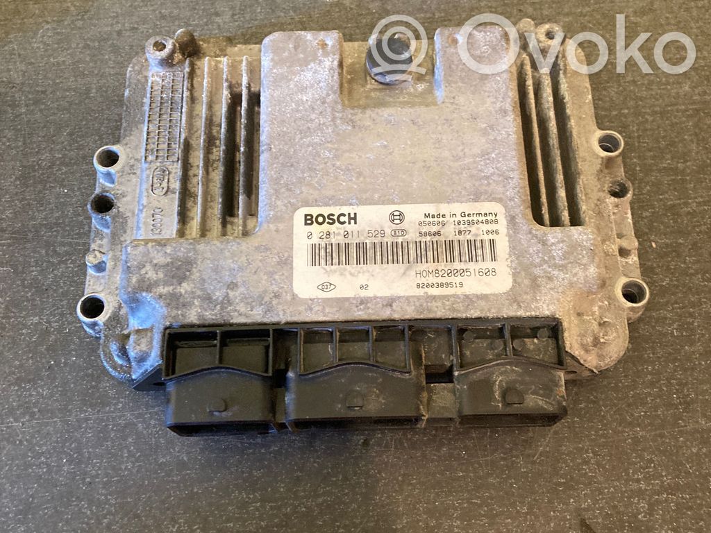 Renault Trafic II (X83) Engine control unit/module 