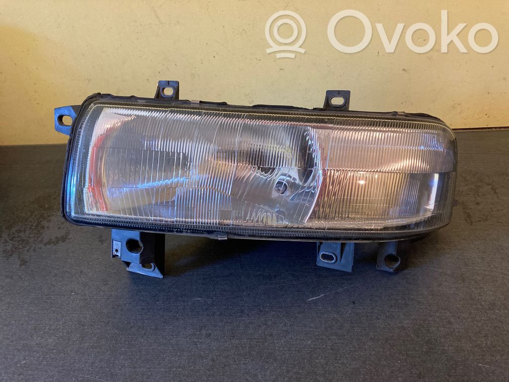 Renault Master II Headlight/headlamp 