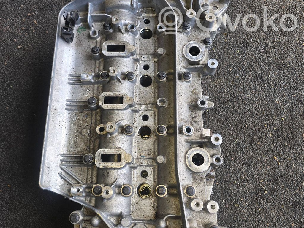 Renault Trafic III (X82) Engine head 