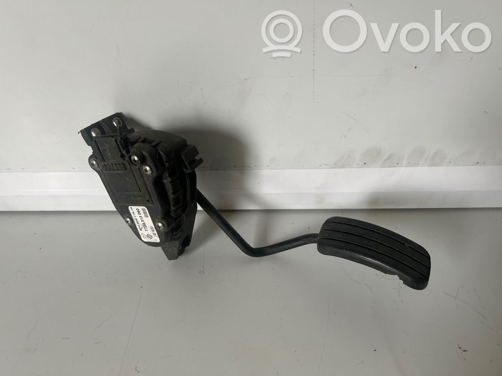 Opel Vivaro Accelerator throttle pedal 