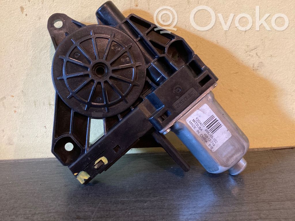 Volvo XC60 Silniczek podnoszenia szyby drzwi tylnych 