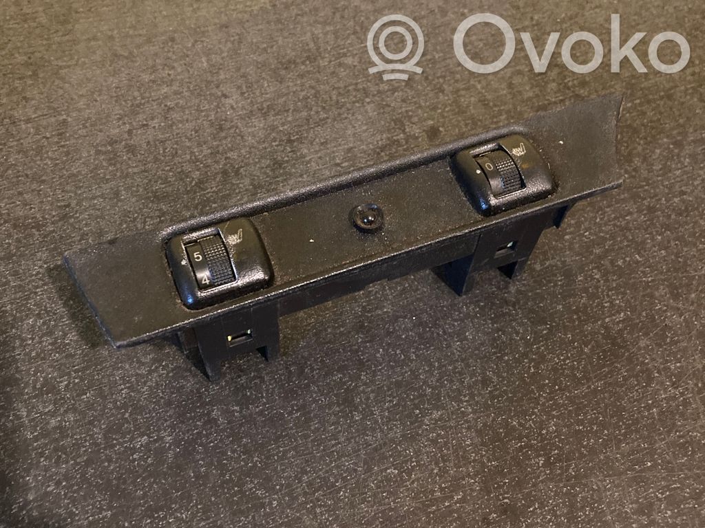 Opel Astra G Seat heating switch 