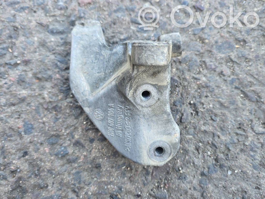 Volkswagen Crafter Engine mounting bracket 