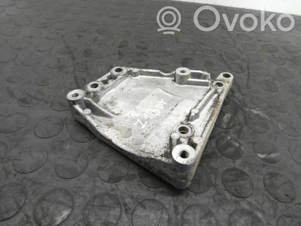 Opel Corsa C Engine mounting bracket 