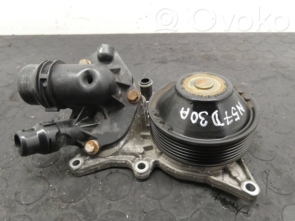 BMW 3 F30 F35 F31 Pompa dell’acqua 