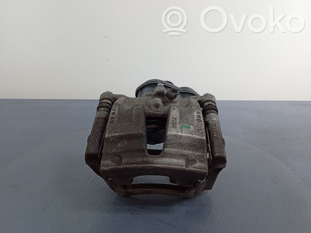 Audi Q7 4M Задний суппорт 