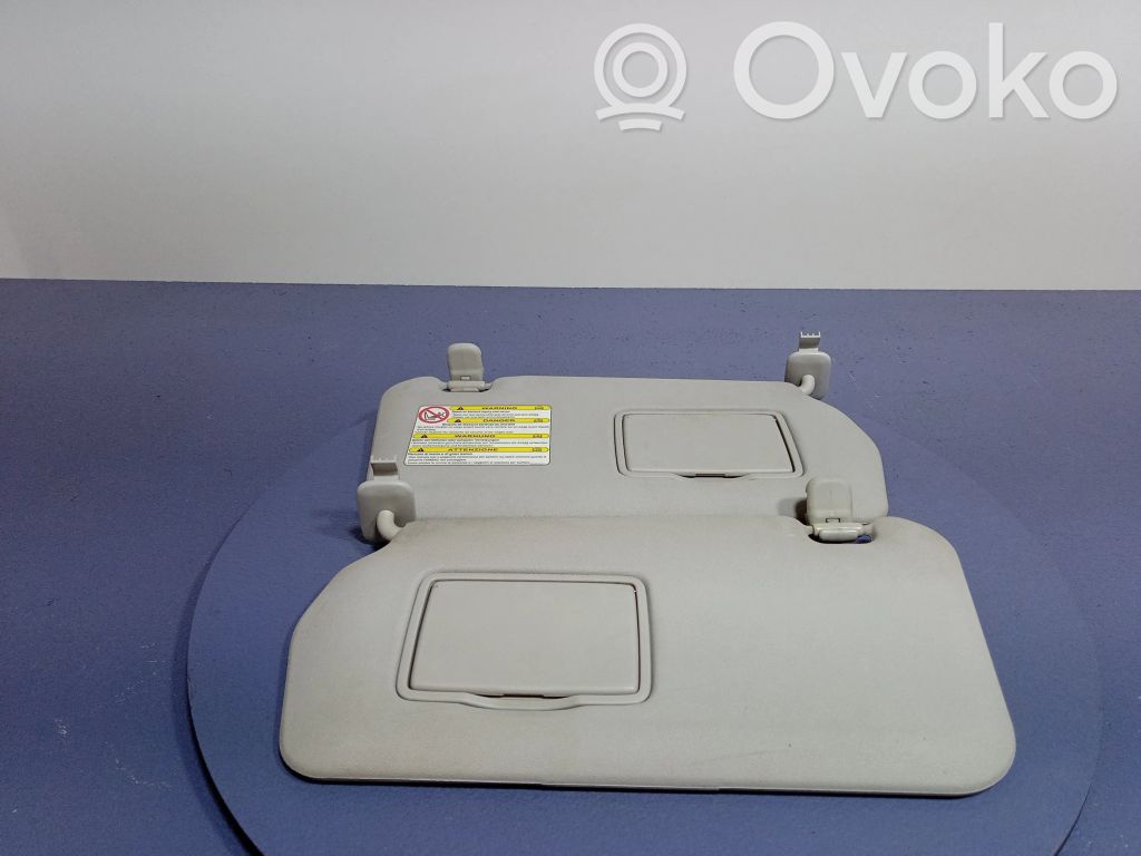 Sun visor