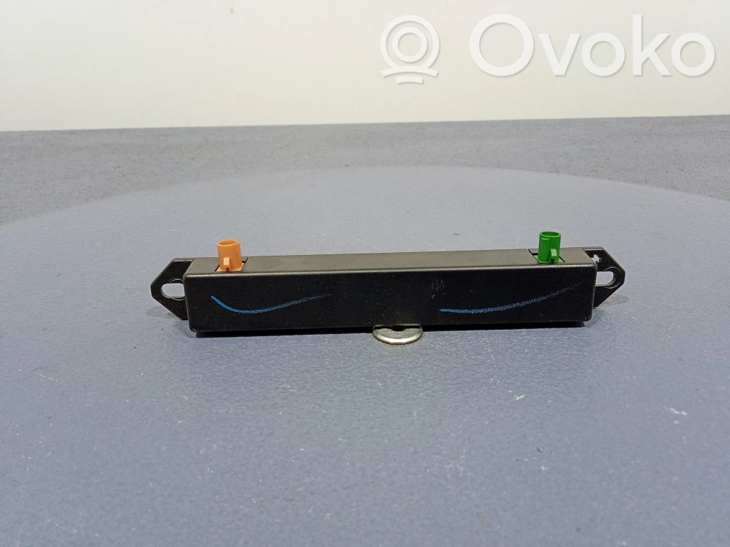 GPS Antenne   P68227177AA,P68227177AA