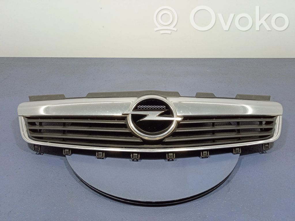 Opel Zafira B Grilă față
