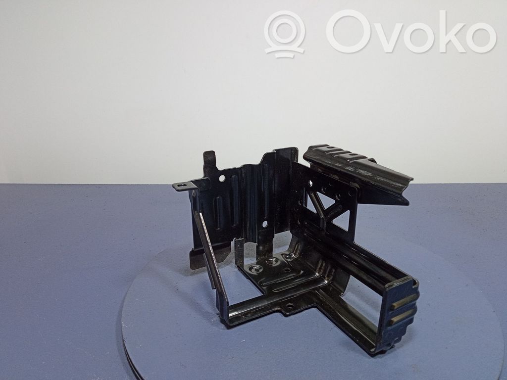 BMW iX Battery box tray 