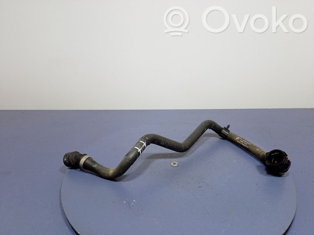 BMW iX Engine coolant pipe/hose 