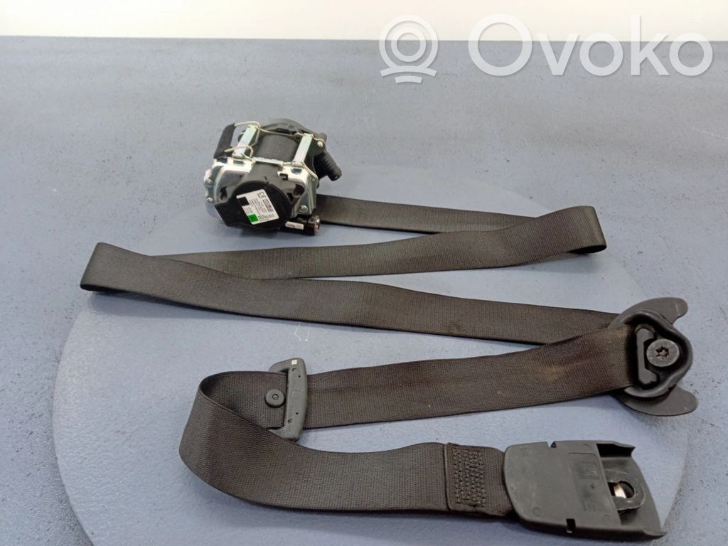 BMW 1 F40 Cinturón delantero 