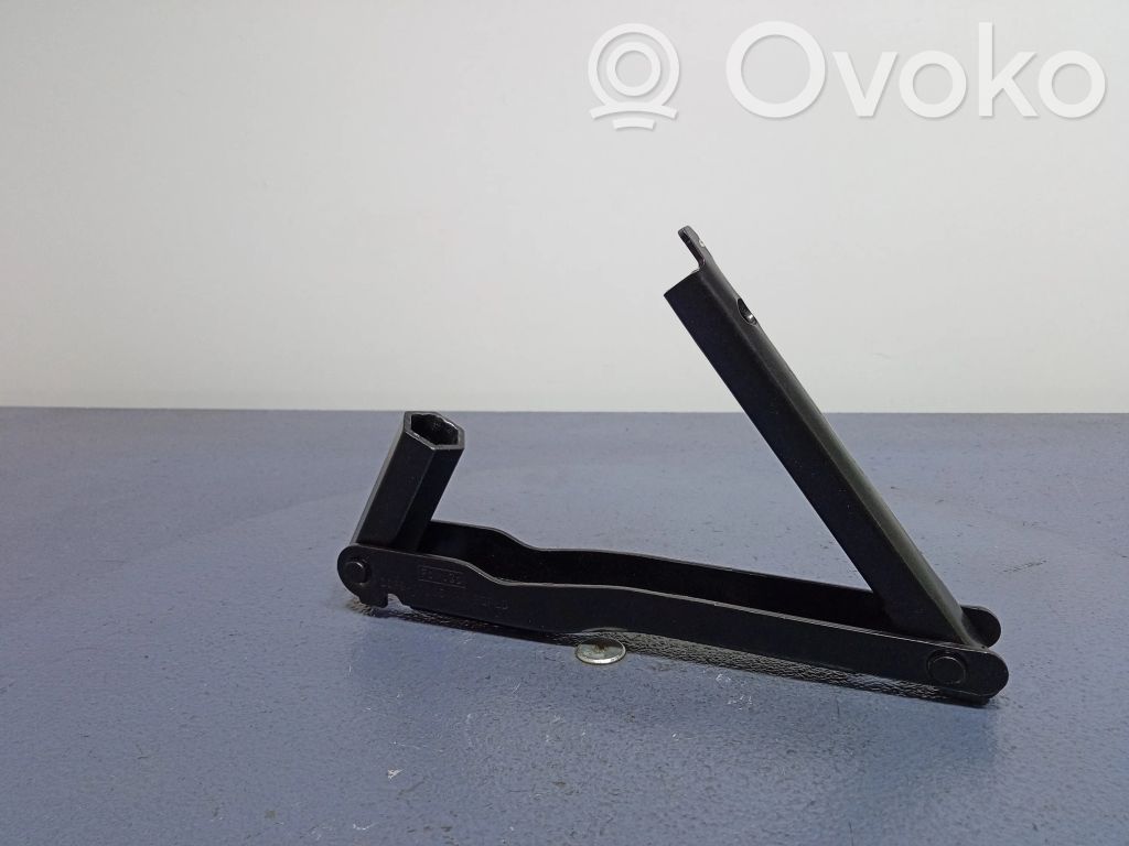 Ford Focus ST Trunk/boot lower side trim panel 