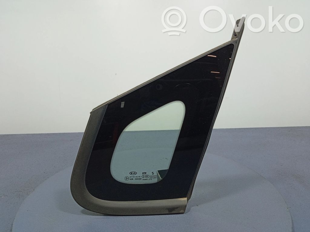 Rear side window