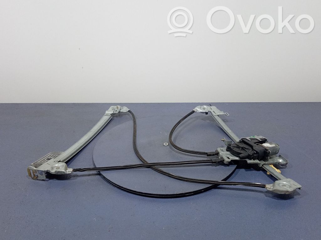 Citroen C3 Macara ușă față cu motor 