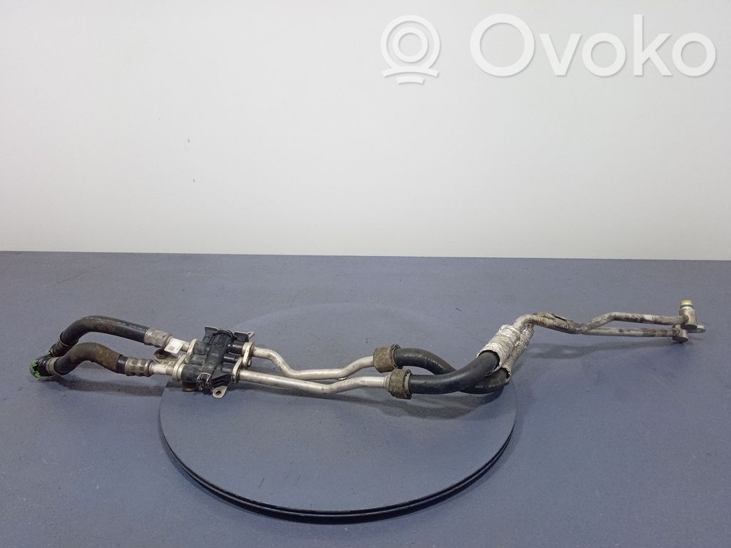 BMW 7 F01 F02 F03 F04 Turbo turbocharger oiling pipe/hose 