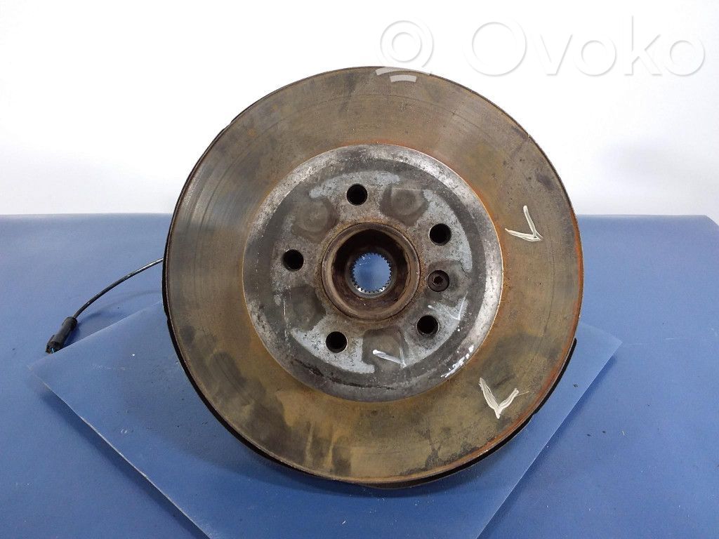 BMW 7 F01 F02 F03 F04 Zwrotnica koła przedniego 