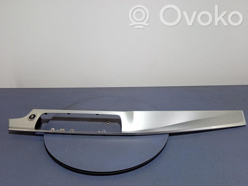 BMW 5 F10 F11 Rivestimento vano piedi laterale 