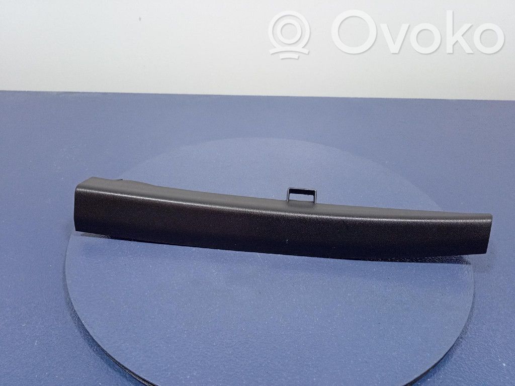 Volvo S90, V90 Alte componente capac prag/stâlp