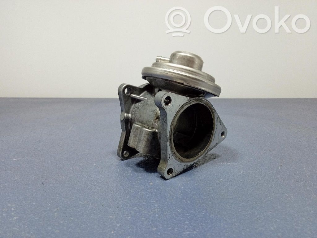 Válvula EGR   038129637D,038129637D