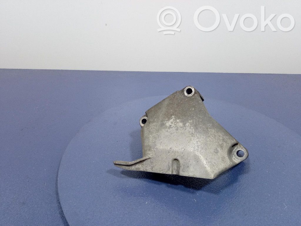 Opel Astra J Engine mount vacuum valve 
