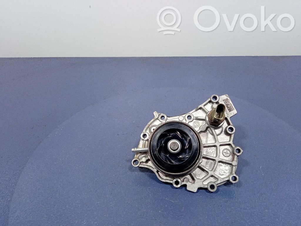 Porsche Panamera (971) Pompe de circulation d'eau 