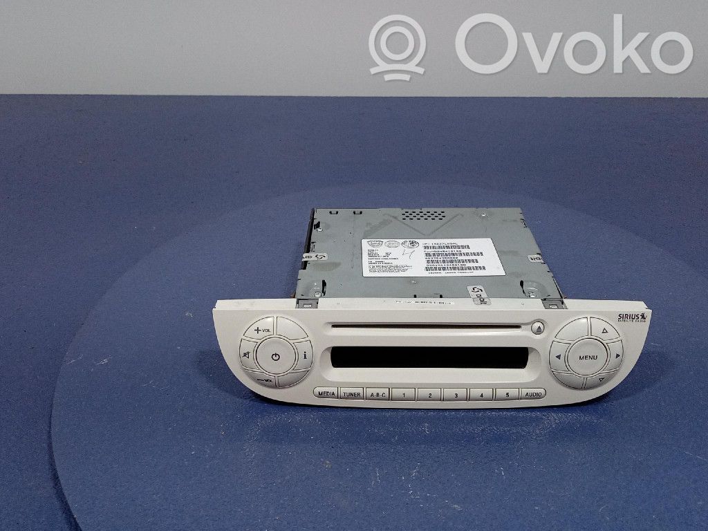 Fiat 500E Panel / Radioodtwarzacz CD/DVD/GPS