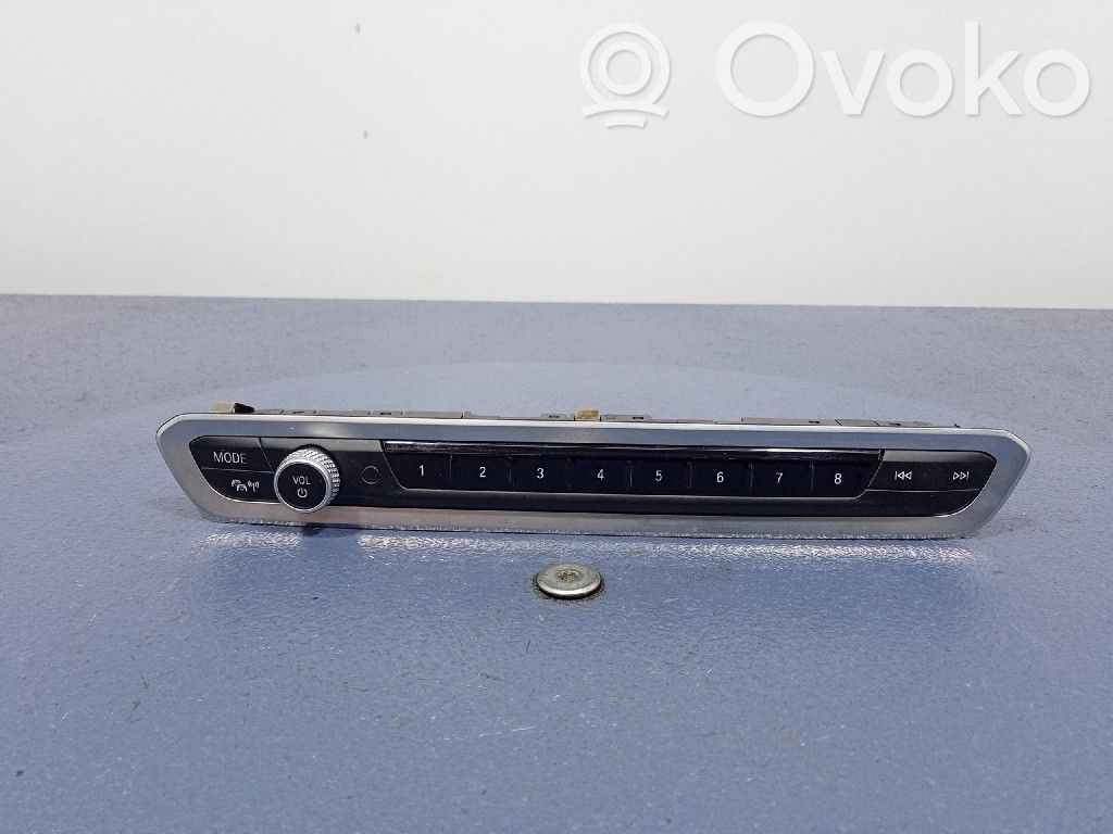 BMW X6 M Head unit multimedia control 