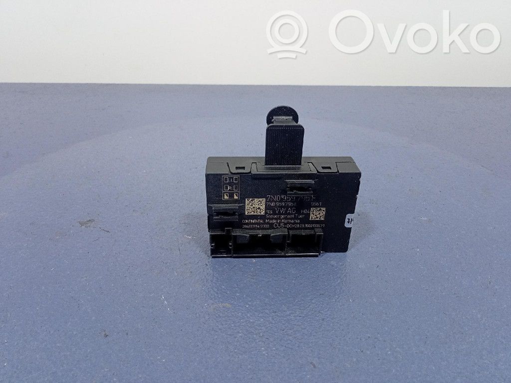 Autres unités de commande / modules   7N0959795F,7N0959795F