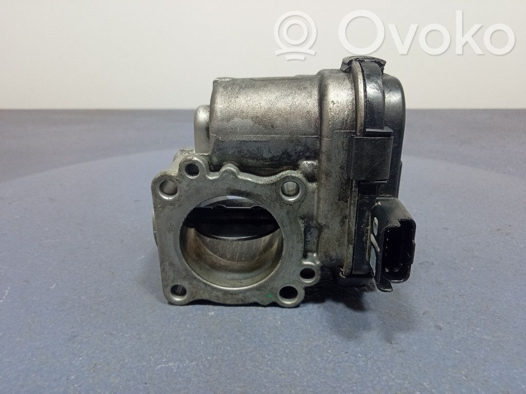 Ford Focus Throttle body valve 