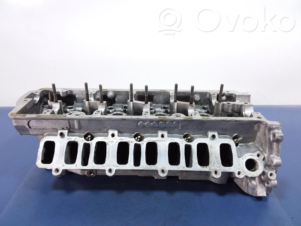 Culata del motor   057374B,057374B