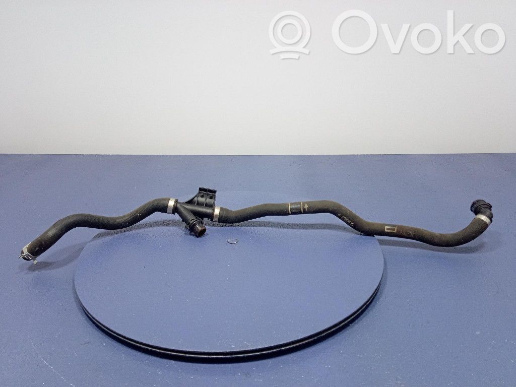 BMW 3 G20 G21 Tubo flessibile del liquido di raffreddamento del motore