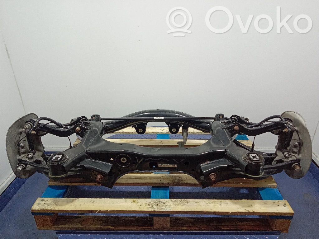 BMW M3 F80 Set del kit di montaggio della sospensione posteriore 