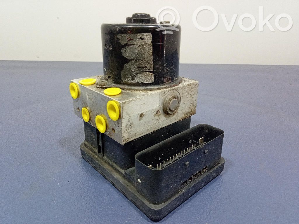 Mazda 323 F ABS bloks 