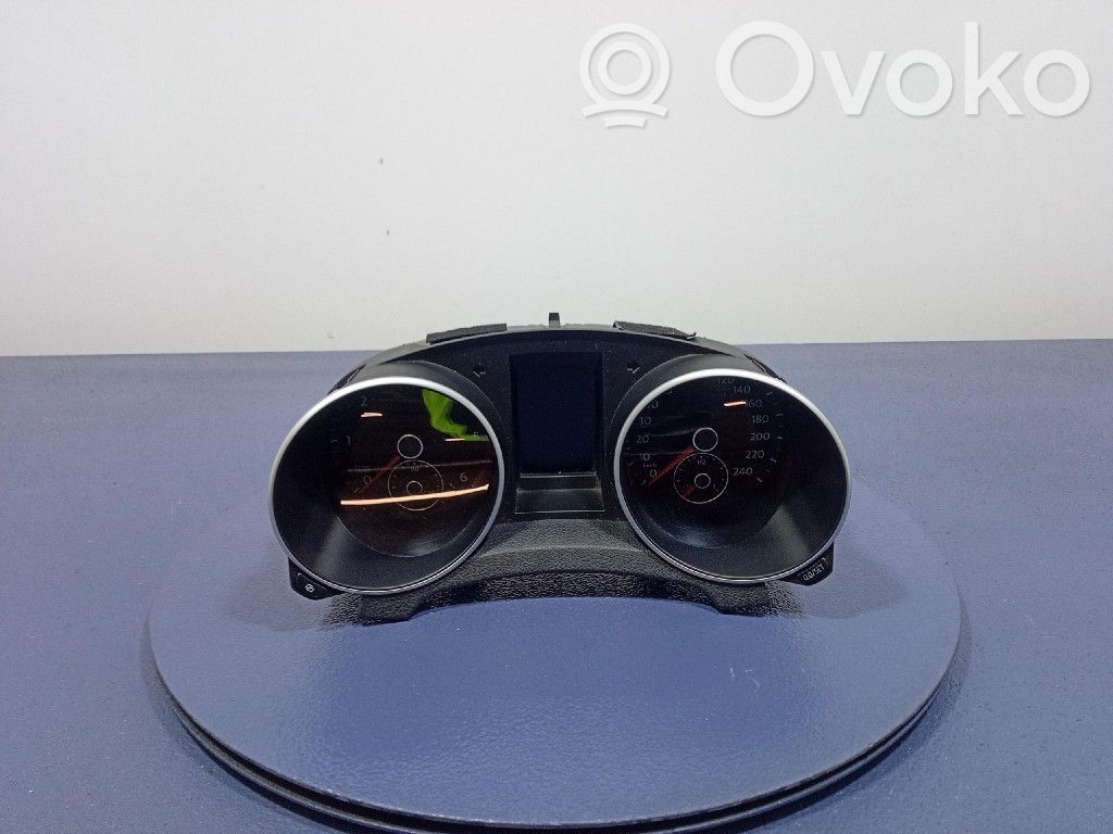 Volkswagen Golf Plus Geschwindigkeitsmesser Cockpit 