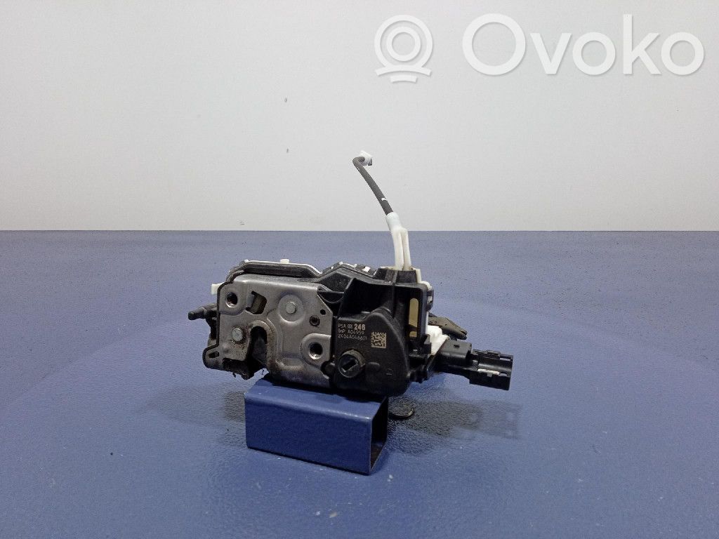 Citroen C3 Front door lock 